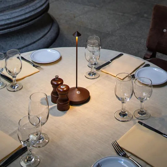Lámpara de Mesa LED – Sin Cable y Recargable