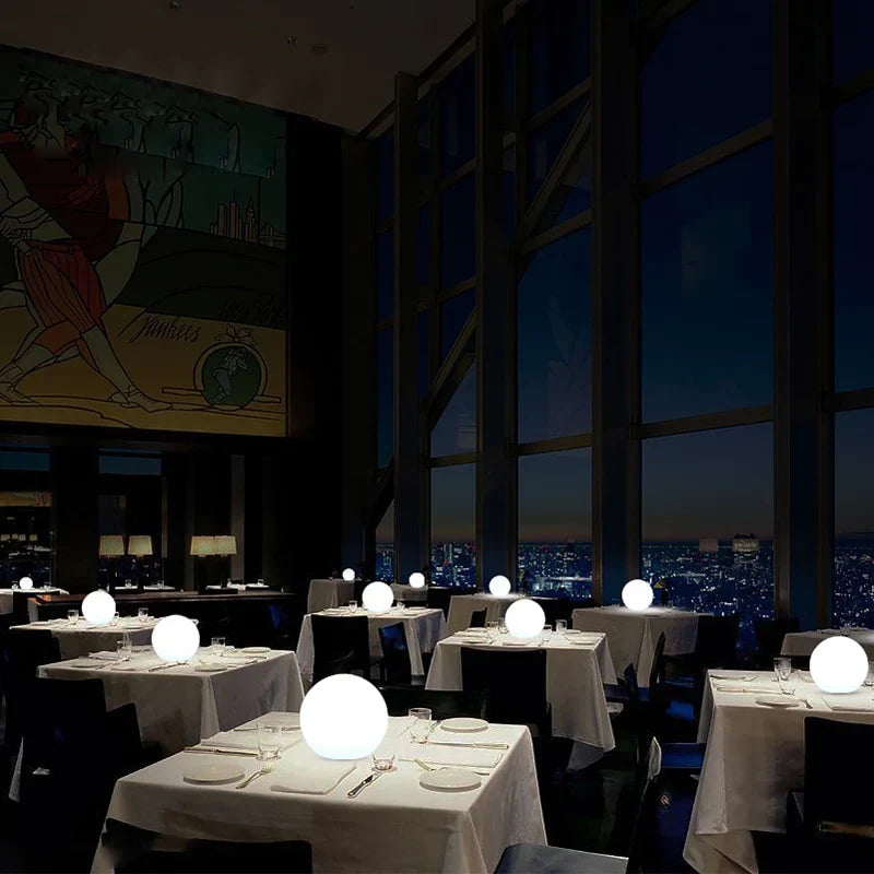 Kabellose Außen-Sphärenlampe – Elegante und mobile Beleuchtung