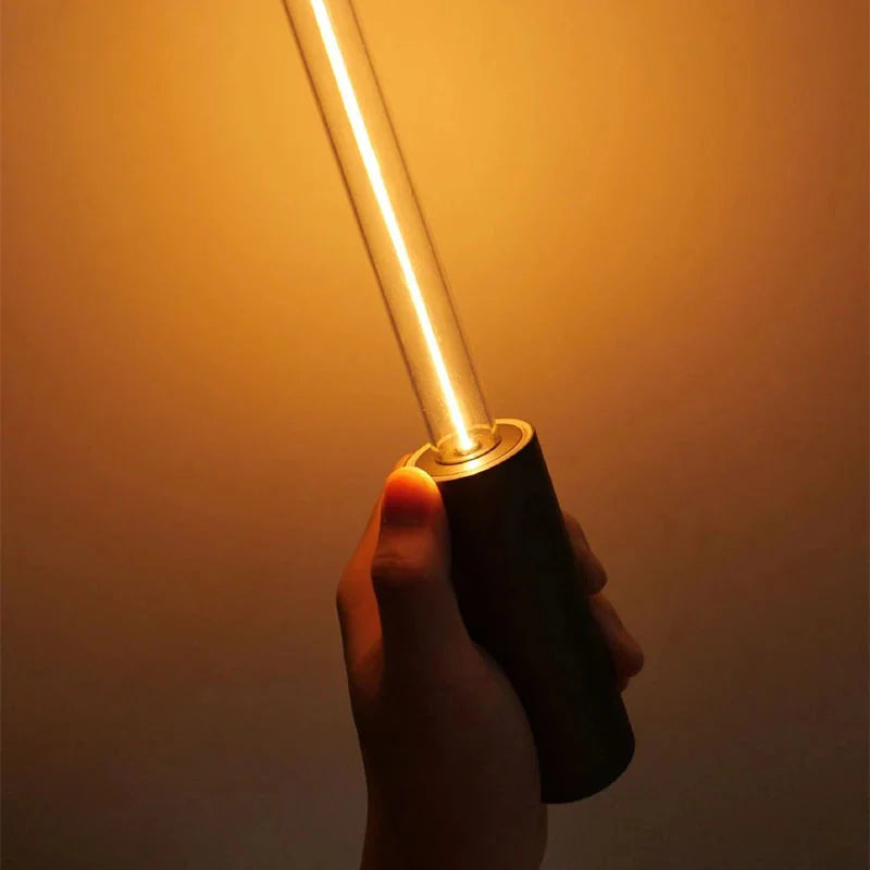 Lâmpada LED em Forma de Bastão – Iluminação Moderna e Elegante
