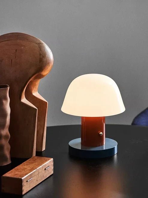 Lâmpada de Mesa – Luz e Harmonia 
