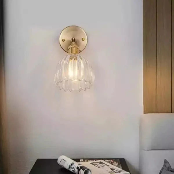Decorative Wall Sconce – Flower in Bud and Romantic Atmosphere 
