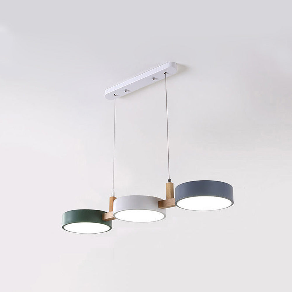 Moderne Hengende Lampe I Metall – Elegant Design Og Trendy Belysning 