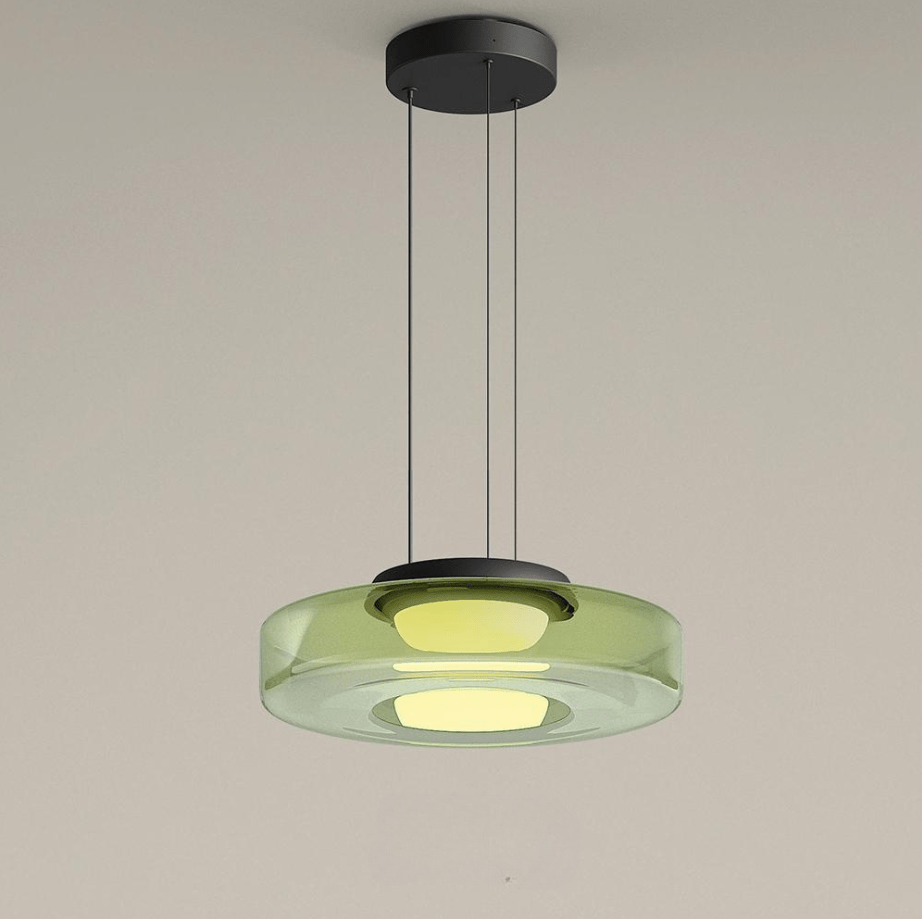 Γυάλινο κρεμαστό φωτιστικό σε στυλ Bauhaus - Κομψότητα και Μοντερνικότητα