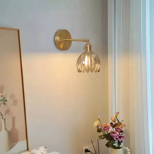 Decorative Wall Sconce – Flower in Bud and Romantic Atmosphere 