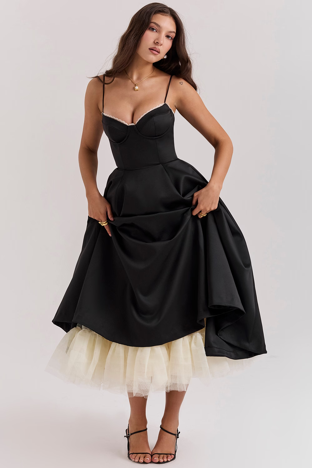 Lory | Abito Midi Spalline – Glamour Classico E Leggerezza 