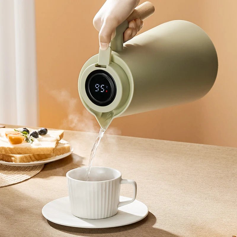 Carafă termică cu afișaj de temperatură – confort modern și utilizare simplă 