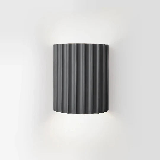 Nowoczesna Lampa Ścienna z Żywicy – Elegancja i Oryginalność 