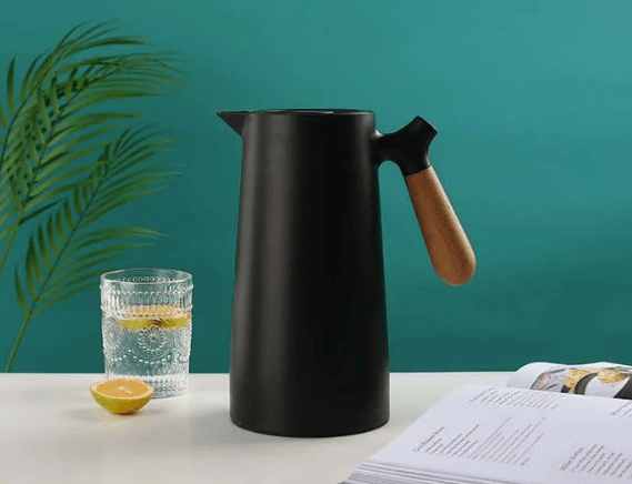 Isothermische Karaf Met Handvat – Lange Bewaring En Chic Ontwerp 