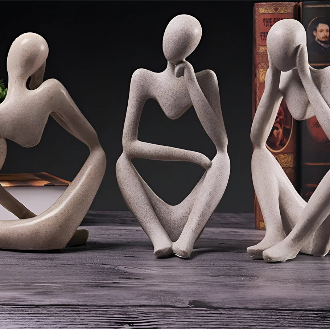 Abstrakt Skulptur Tänkare – Kontemplativ Elegans Och Modern Design 
