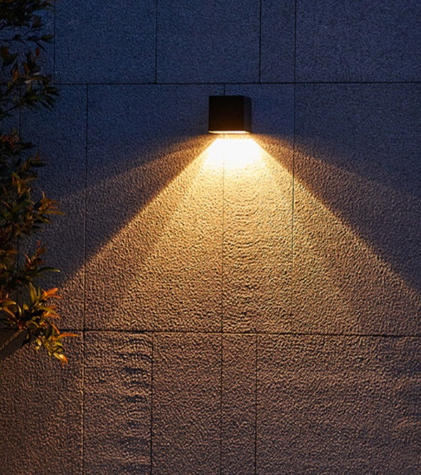 IP65 Lampă solară de perete pentru exterior - iluminat durabil, ecologic