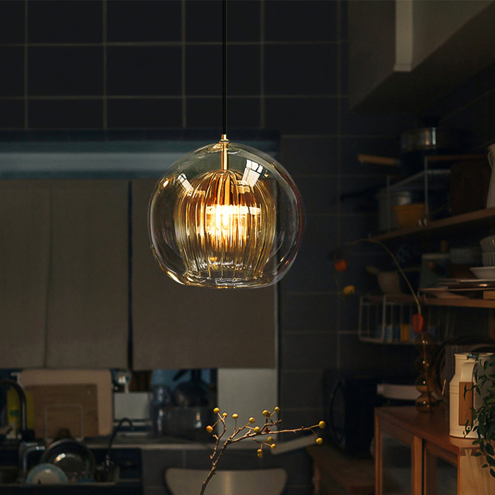 Lampada Sospesa In Vetro Elegante E Calda – Stile E Raffinatezza 