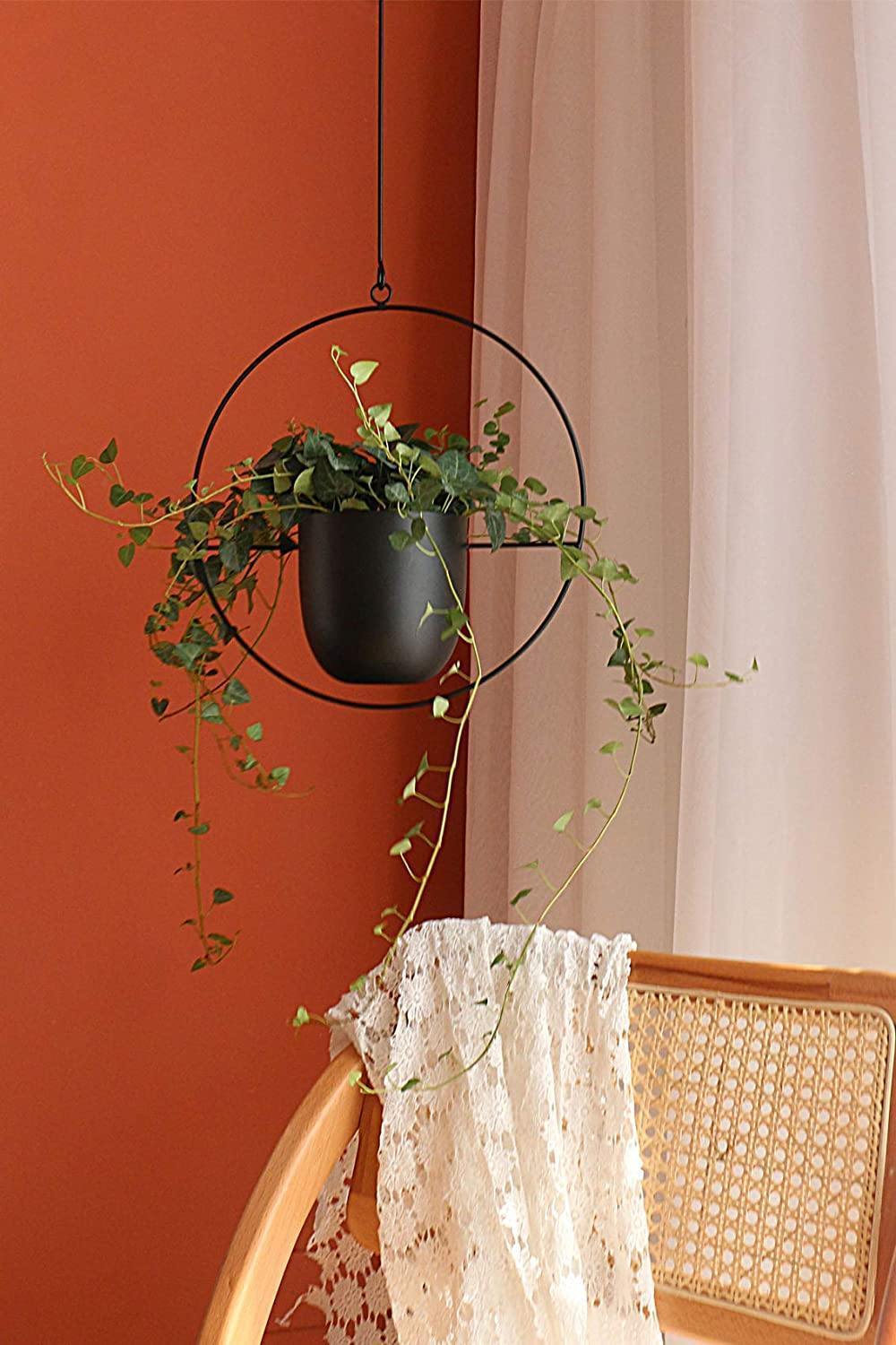 Wall Suspension – Industrial and Modern Elegance 