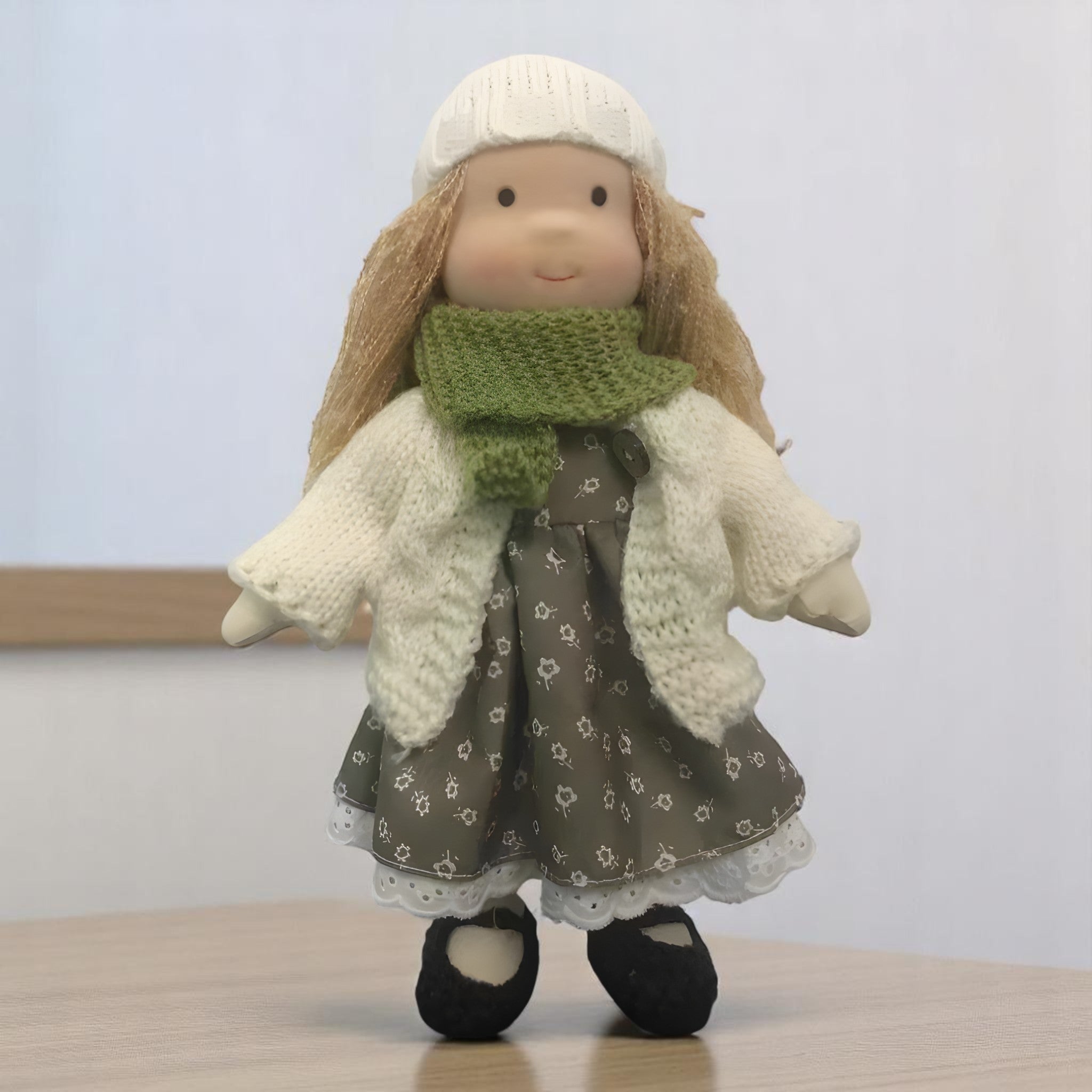 Handgemachte Puppe — Einzigartige und Authentische Kreation 