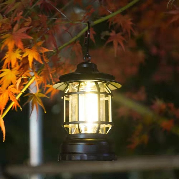 Retro LED kempingová lampa - vintage štýl a praktickosť