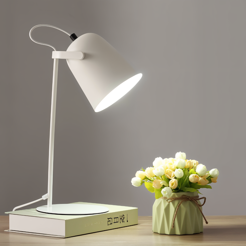 Moderne roterende bordlampe – eleganse og funksjonalitet 