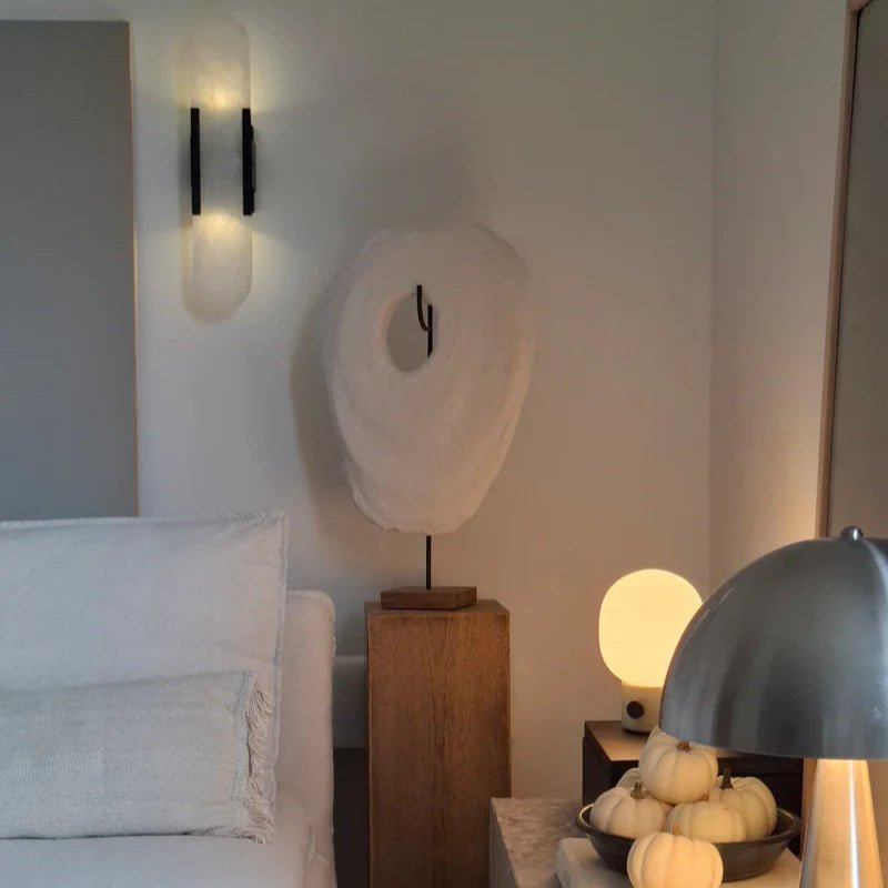 Nástěnné LED svítidlo černé a zlaté – moderní elegance a chic design 