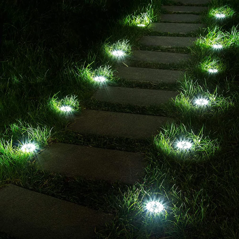 Solární dobíjecí lampa - ekologické a udržitelné osvětlení