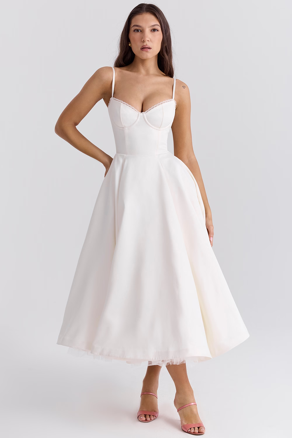 Lory | Abito Midi Spalline – Glamour Classico E Leggerezza 